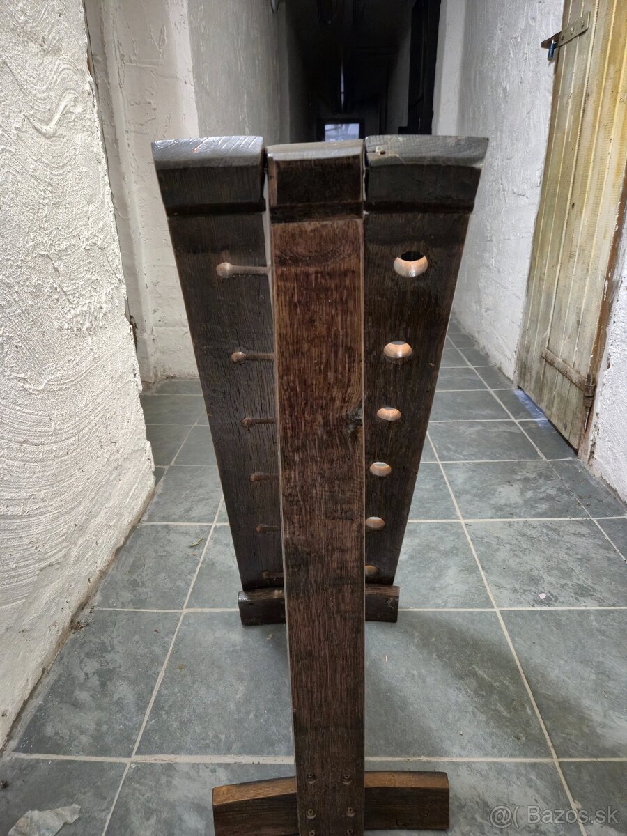 Stojan na vínove flaše a poháre - 4