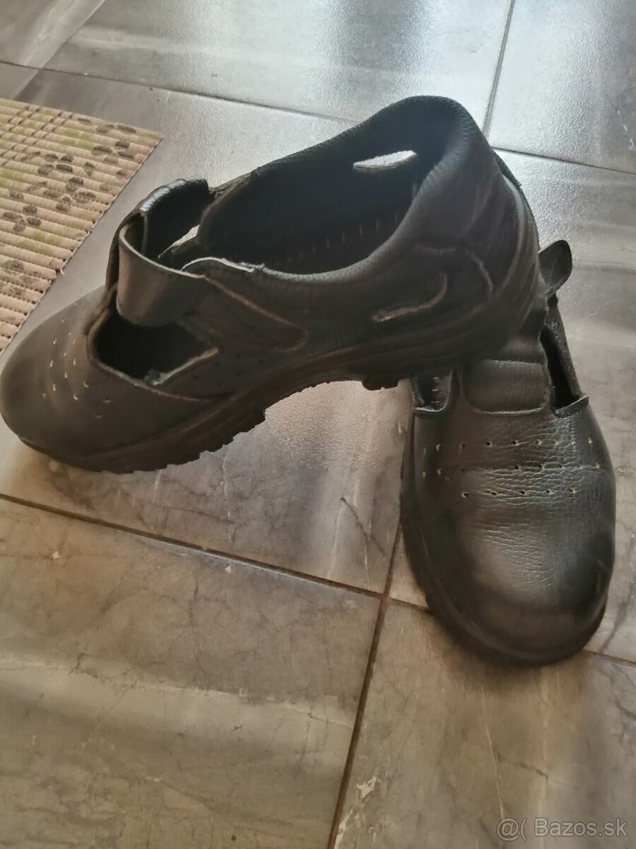 Pracovné topánky 45 - 4