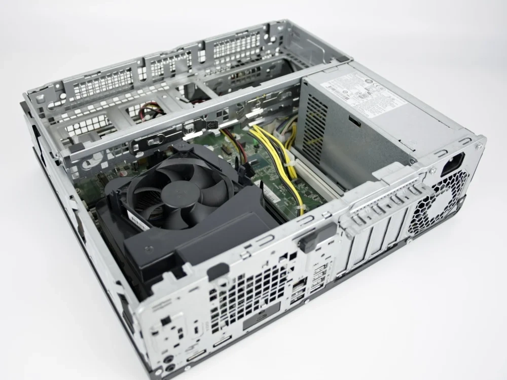 PC HP- i7 7700K, 16GB RAM, 256GB NVMe SSD, USB-C, OS, ZÁRUKA - 4