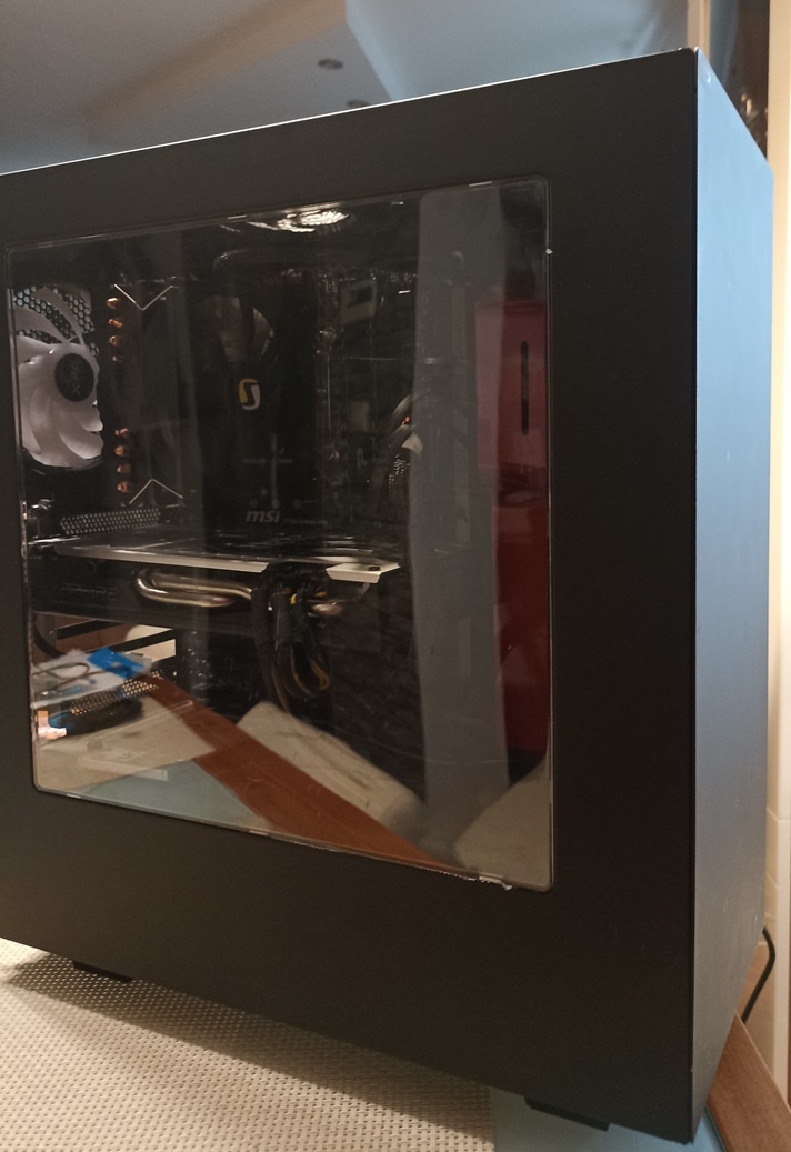 Predám herný počítač i7-6700K, 16 GB RAM, - 4