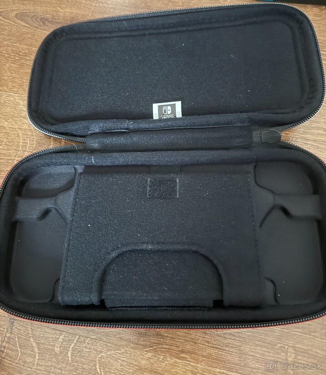 Nintendo Switch 1 OLED verzia - bez HDMI - 4