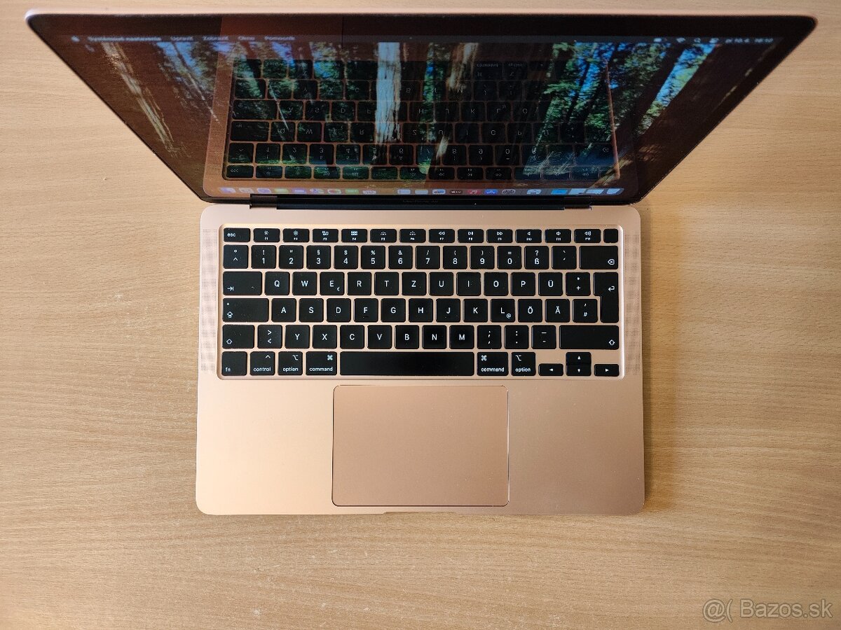 MacBook Air 2020 | i5 • 8GB • 512GB SSD - 4