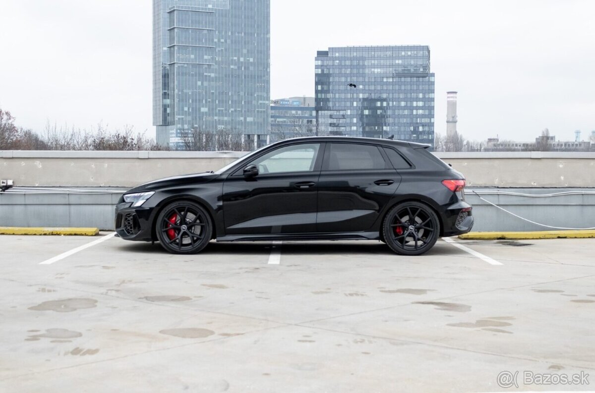 Audi RS3 - 4