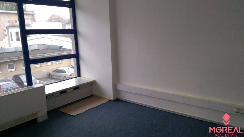 Kancelársky priestor 110,34 m² v širšom centre Bratislavy - View 4