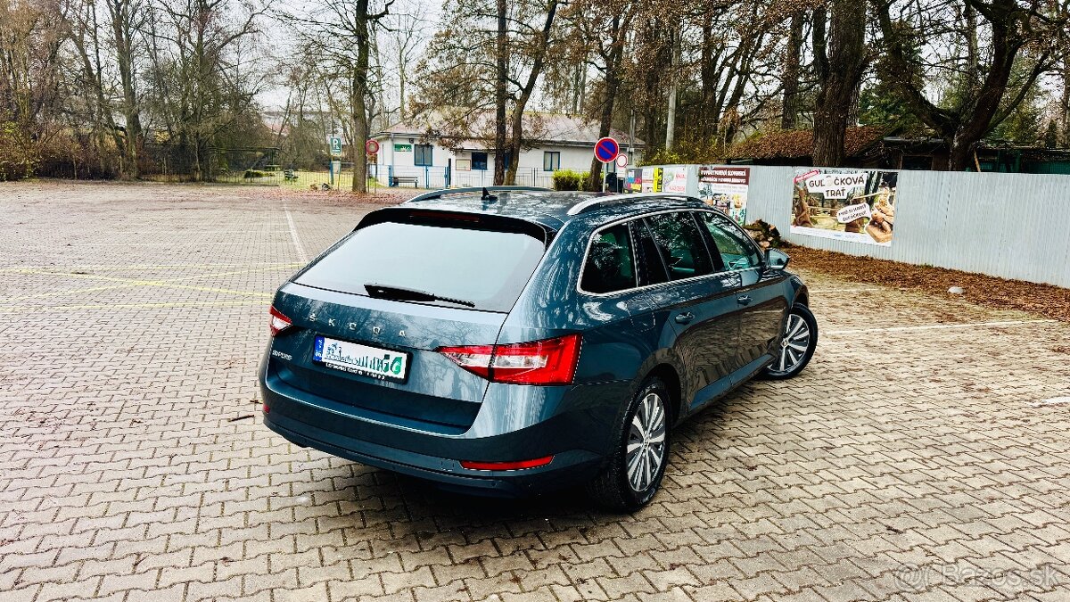 Škoda superb combi - 4