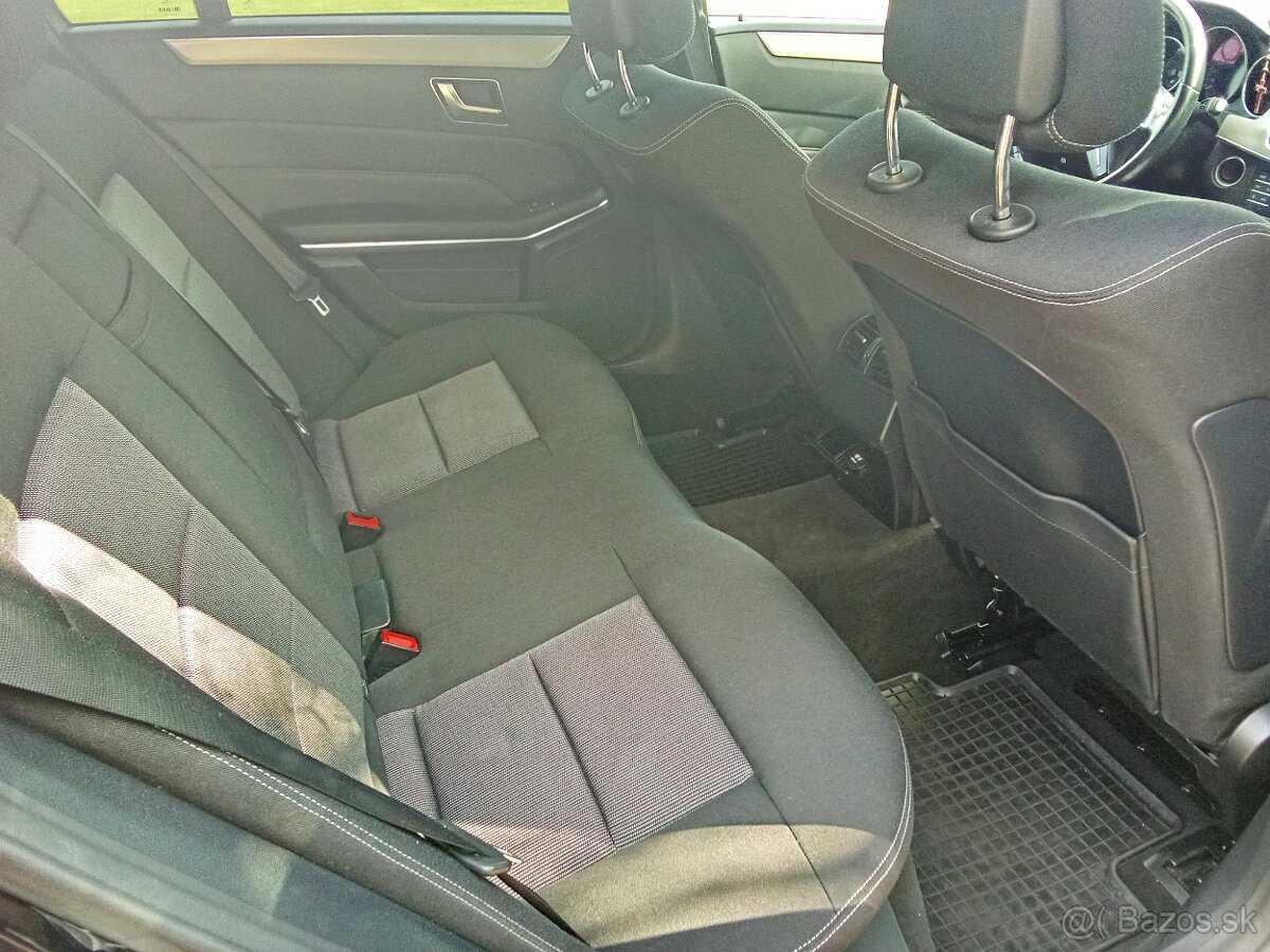 MERCEDES E 200 BLUE TEC - 4