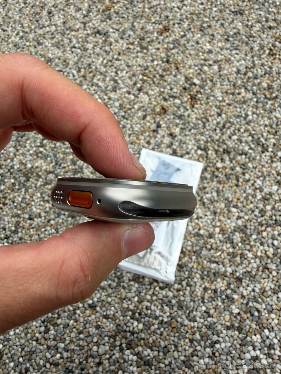 Apple Watch Ultra 2 - 4