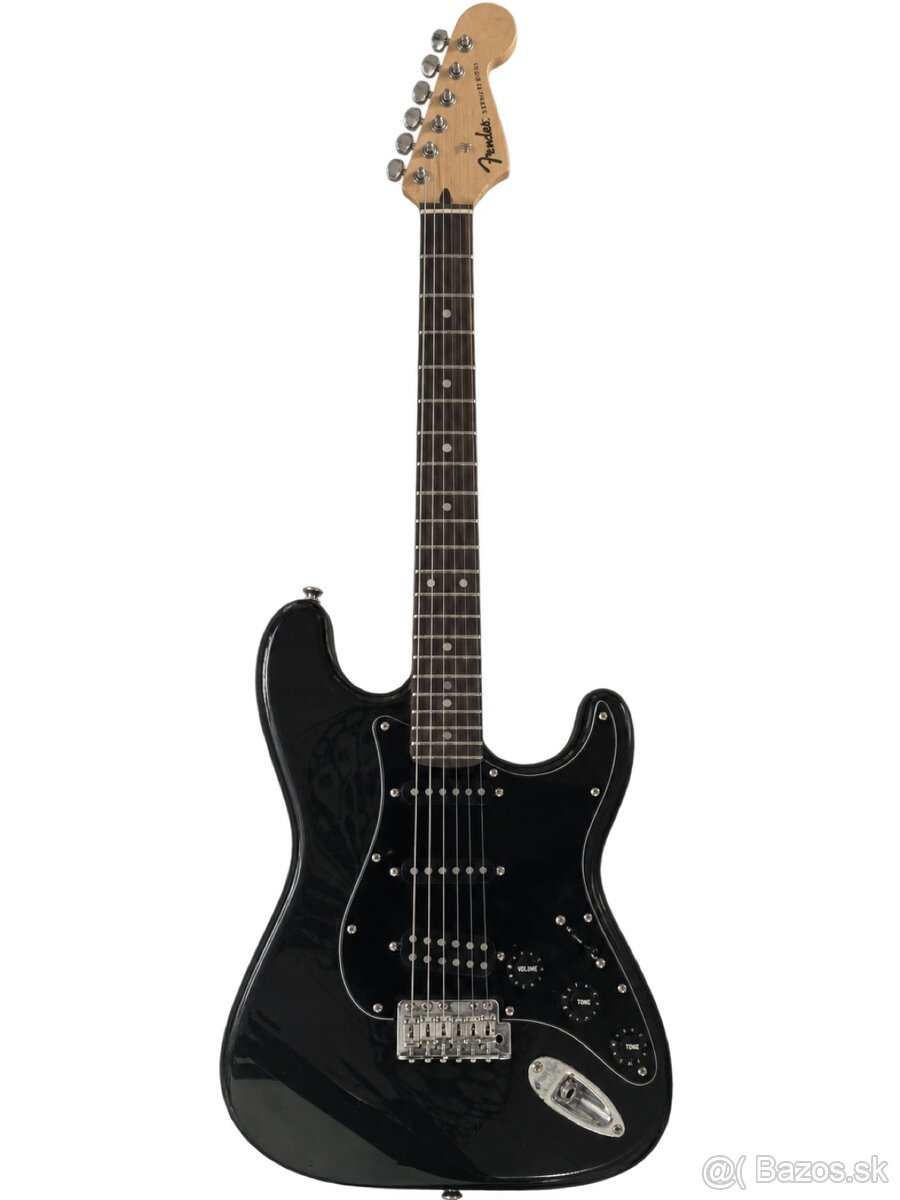 Čierna elektrická gitara so zosilovacom a obalom - 4