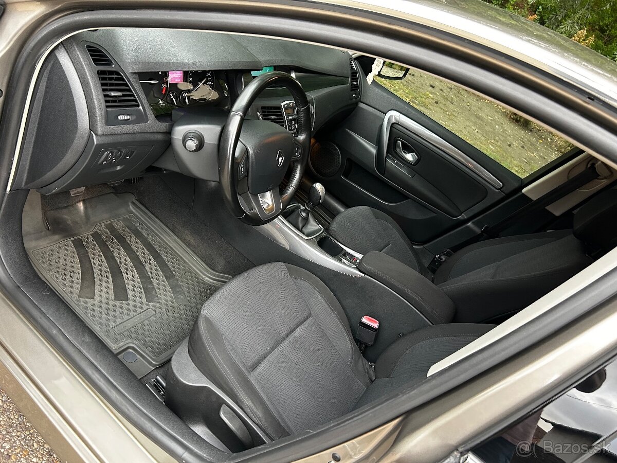 Renault Laguna 1.5 dCi 81kw - 2. Majiteľ - 4