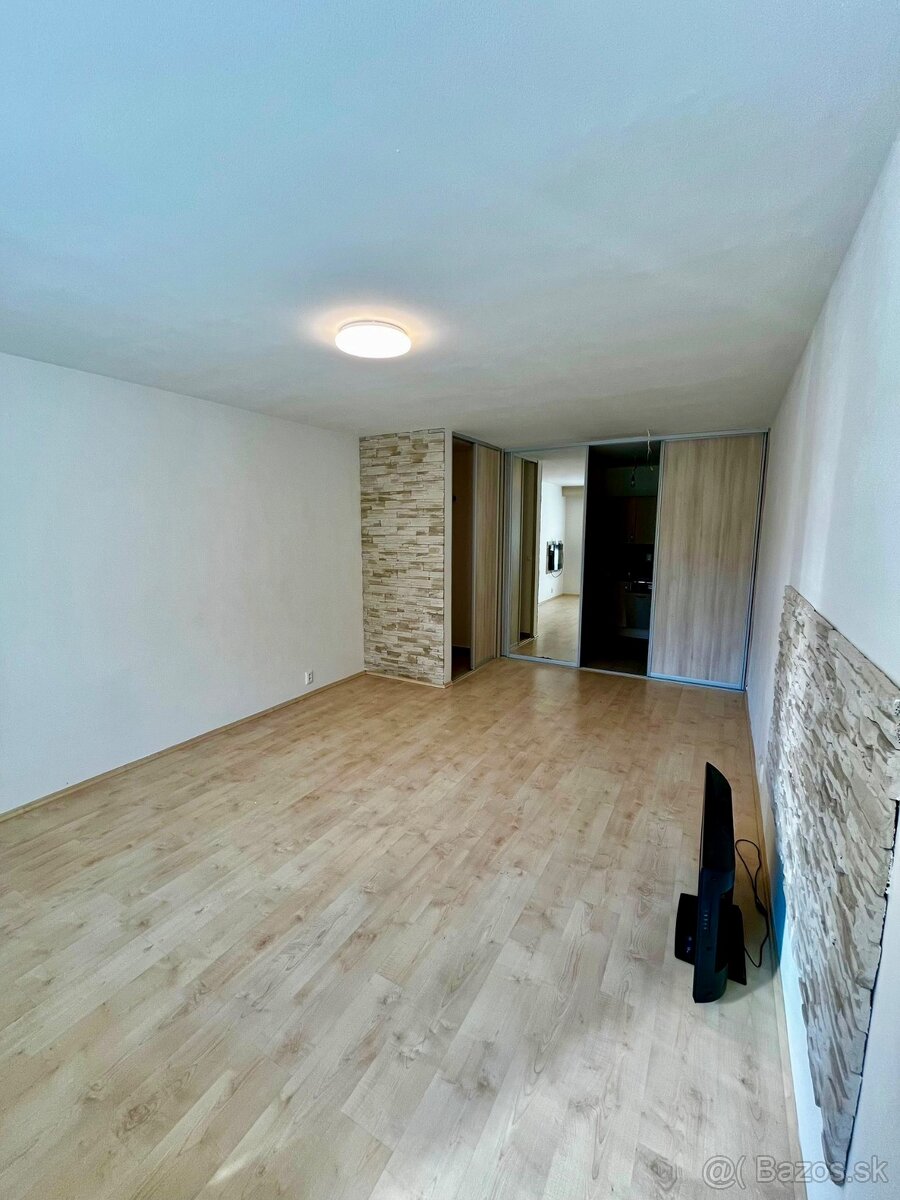 Prenájom 3-izbového bytu v Záhorskej Bystrici – Bratislavská - 4