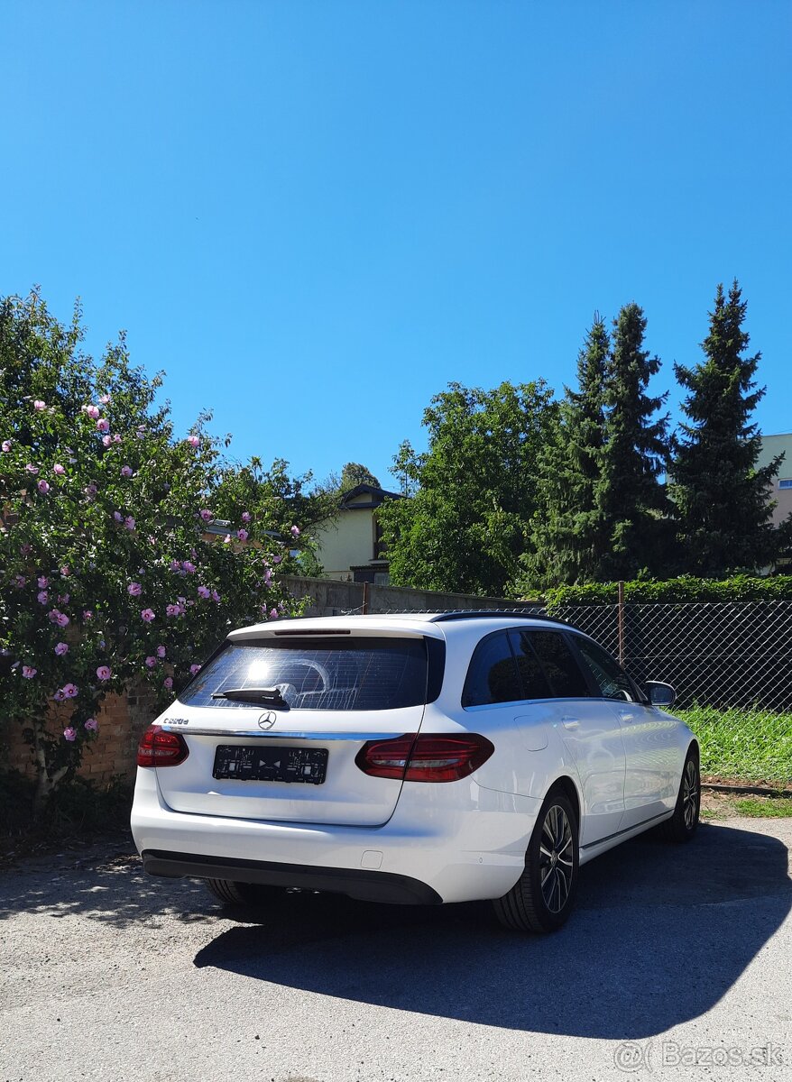 Predám Mercedes-Benz C trieda Kombi 220 d A/T - 4