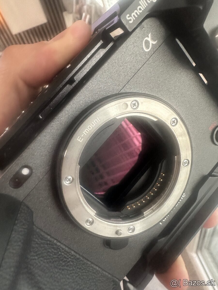 Sony FX3 + Smallrig cage + XLR handle - 4