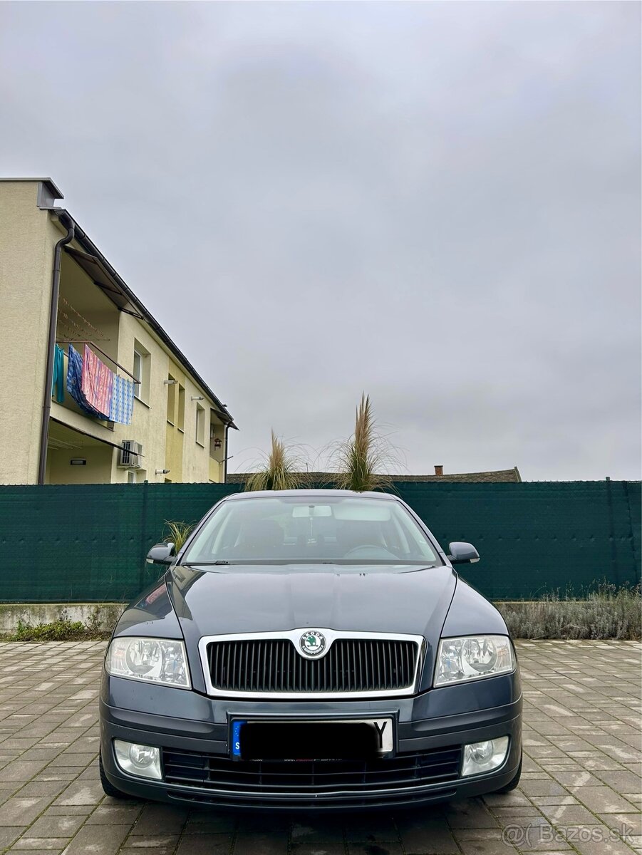 Škoda Octavia 2 1.9 TDi 77kw - 4