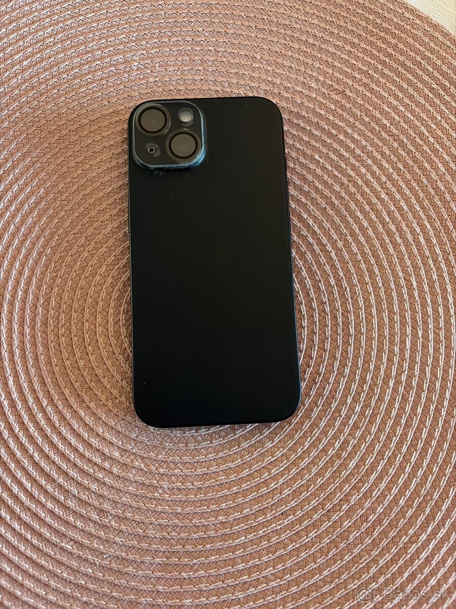 Apple iPhone 15 - 128 GB - 4