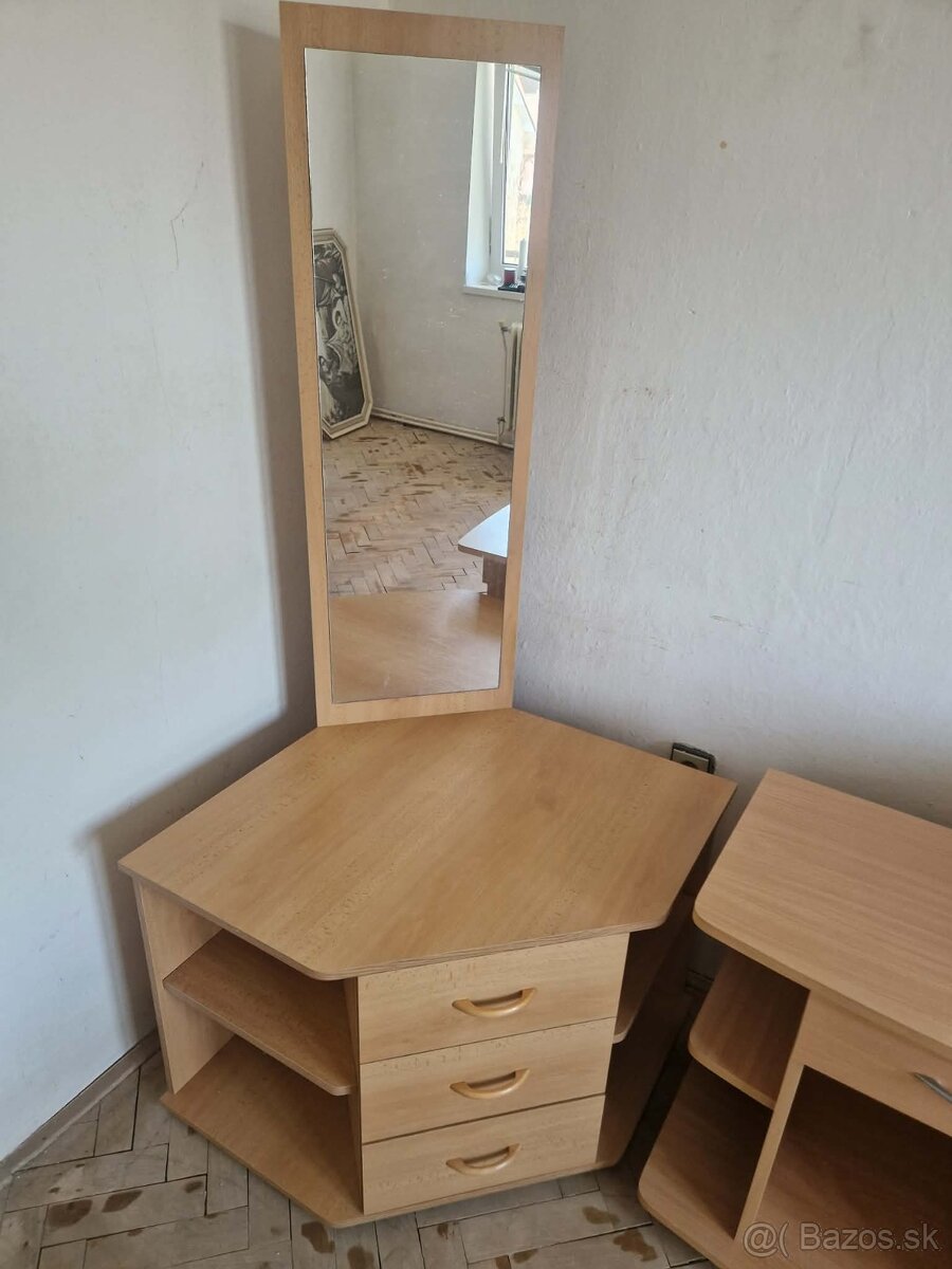 Sektorový nábytok - 4