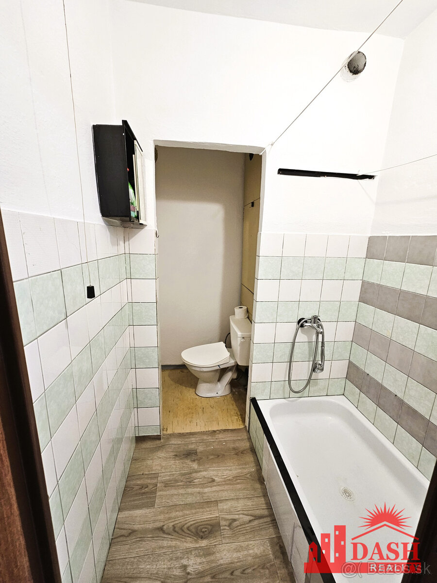 Na predaj zariadený 1 izbový byt, Soblahov, okres Trenčín - 4