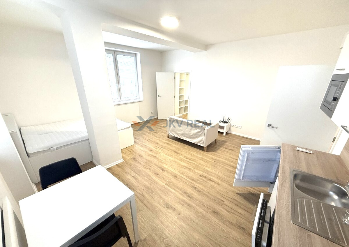 Moderný 1-izbový byt s parkovaním kúsok od Centra Trnavy - 4