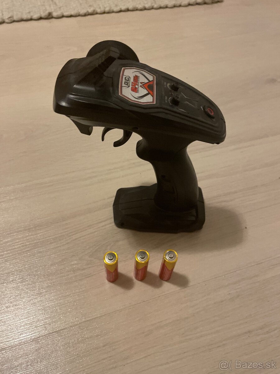 Predám RC auto 1:16 4×4 – hobby kategória, 35–45 km/h - 4