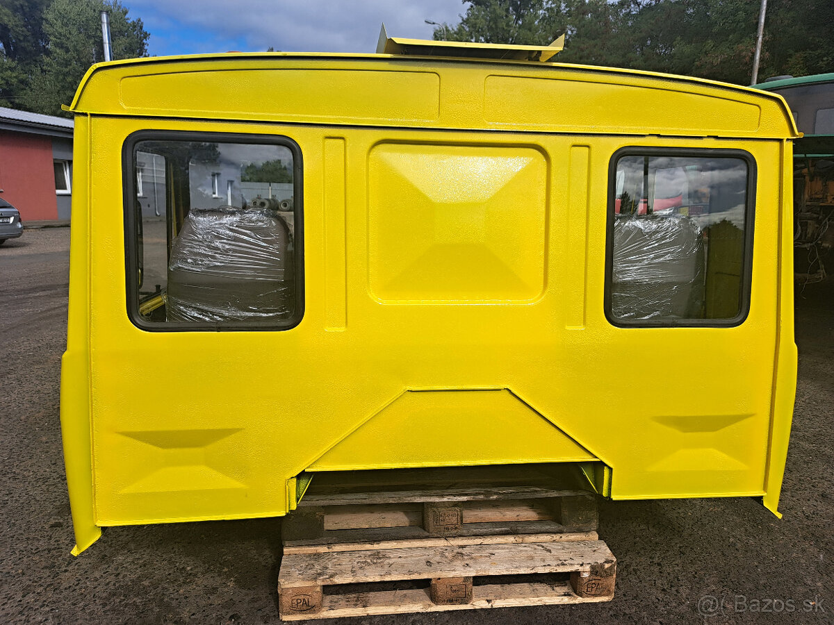 Kabina T815 T1 AD 28 G.O. - 4