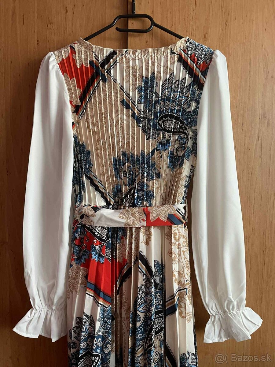 Dlhé plisované šaty - 4