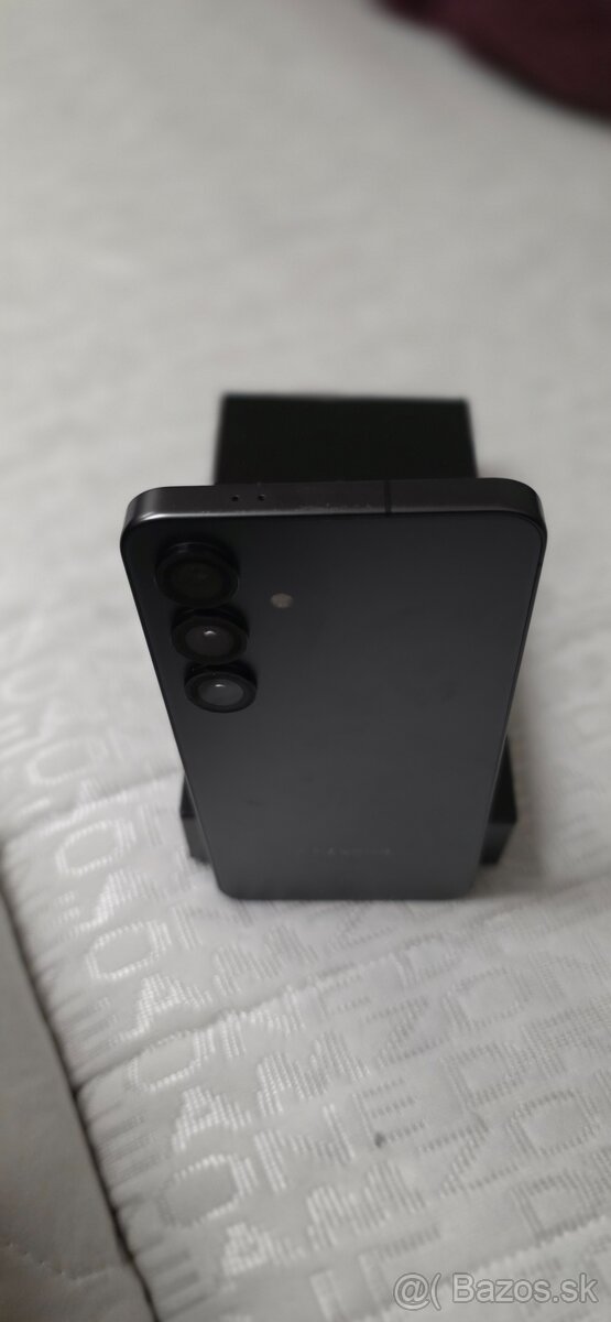 SAMSUNG GALAXY S24 - 4