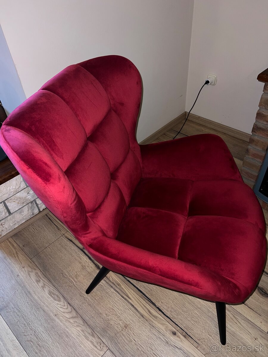 Čalunené kreslo Tyrria - 4