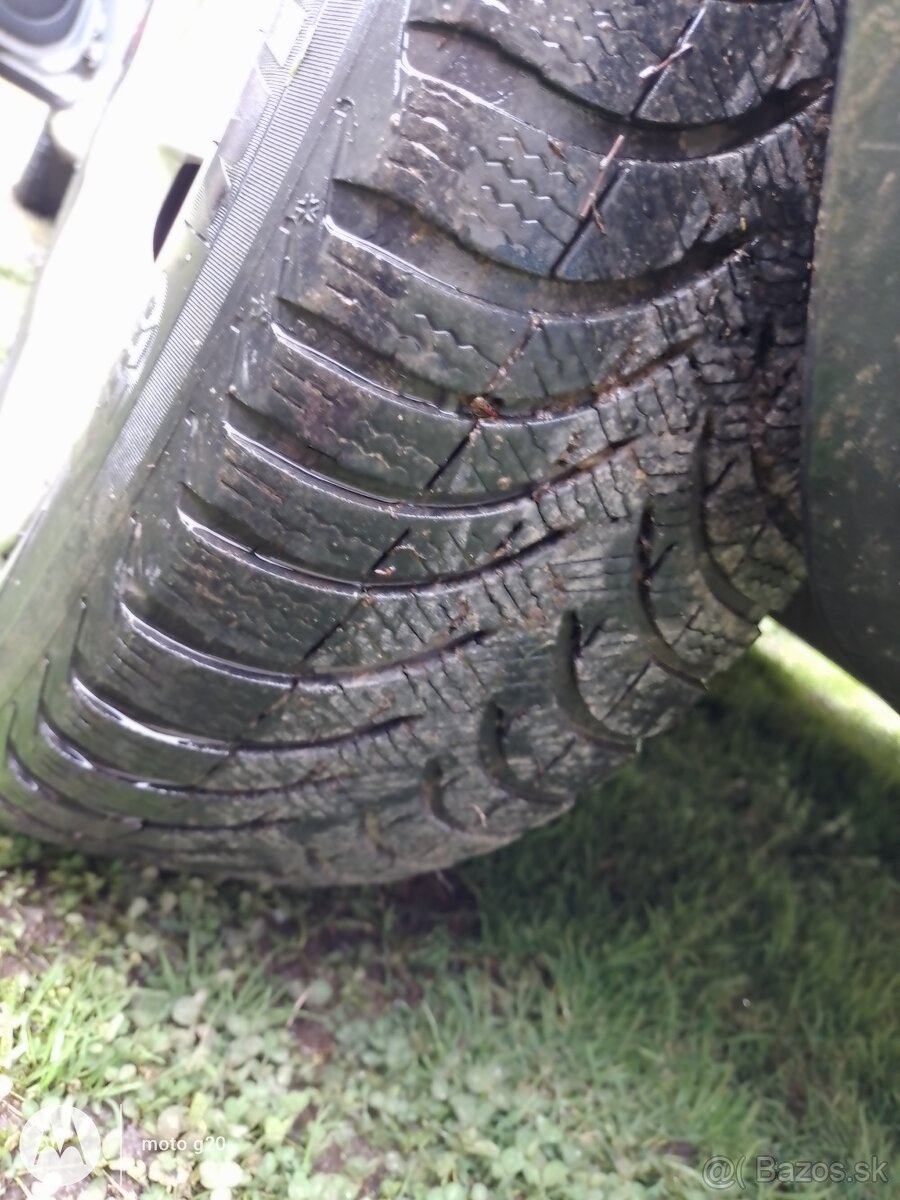 Rozpredám golf 4 - 4