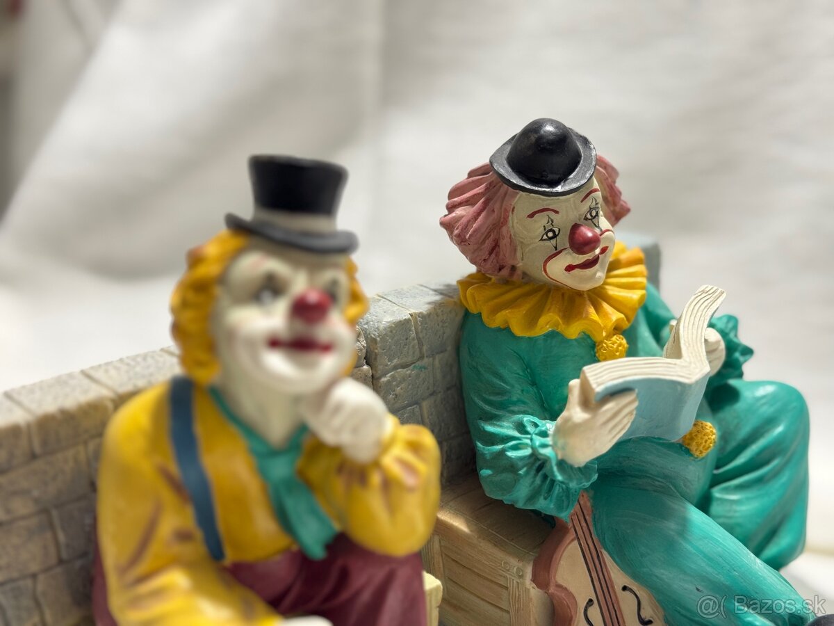 Knižné zarážky do detskej izby - Kamarári klauni - 4