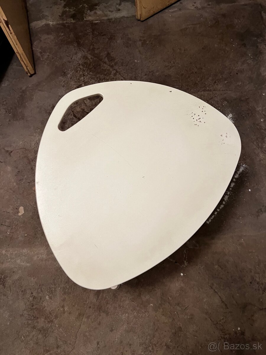 Prídavný stolík na notebook IKEA - 4