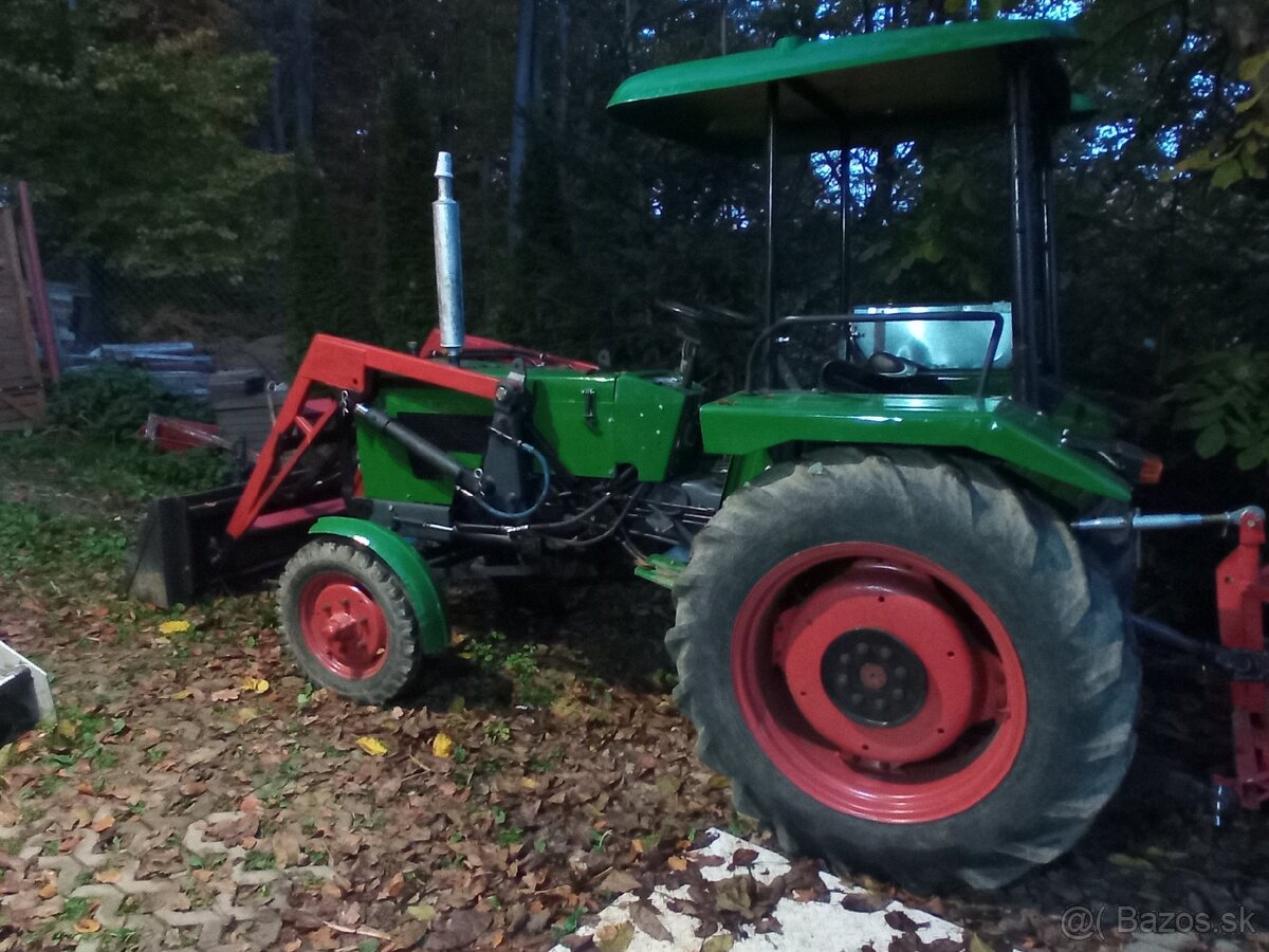 Traktor Hanomag Perfect 400 - 4