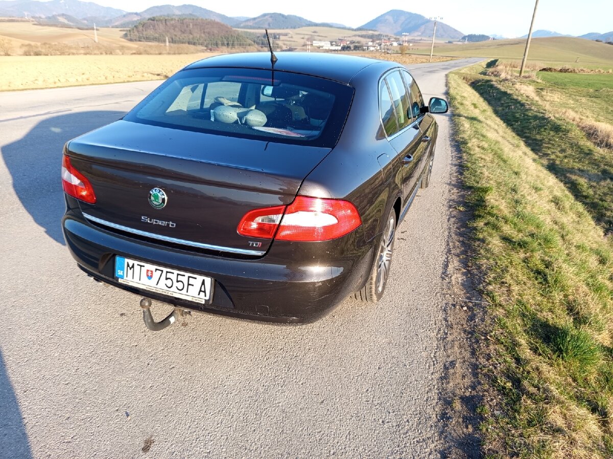 Škoda Superb 2008 162tis km Nafta - 4