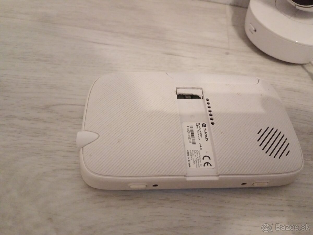 Otočná Baby kamera-Pestúnka Motorola - 4