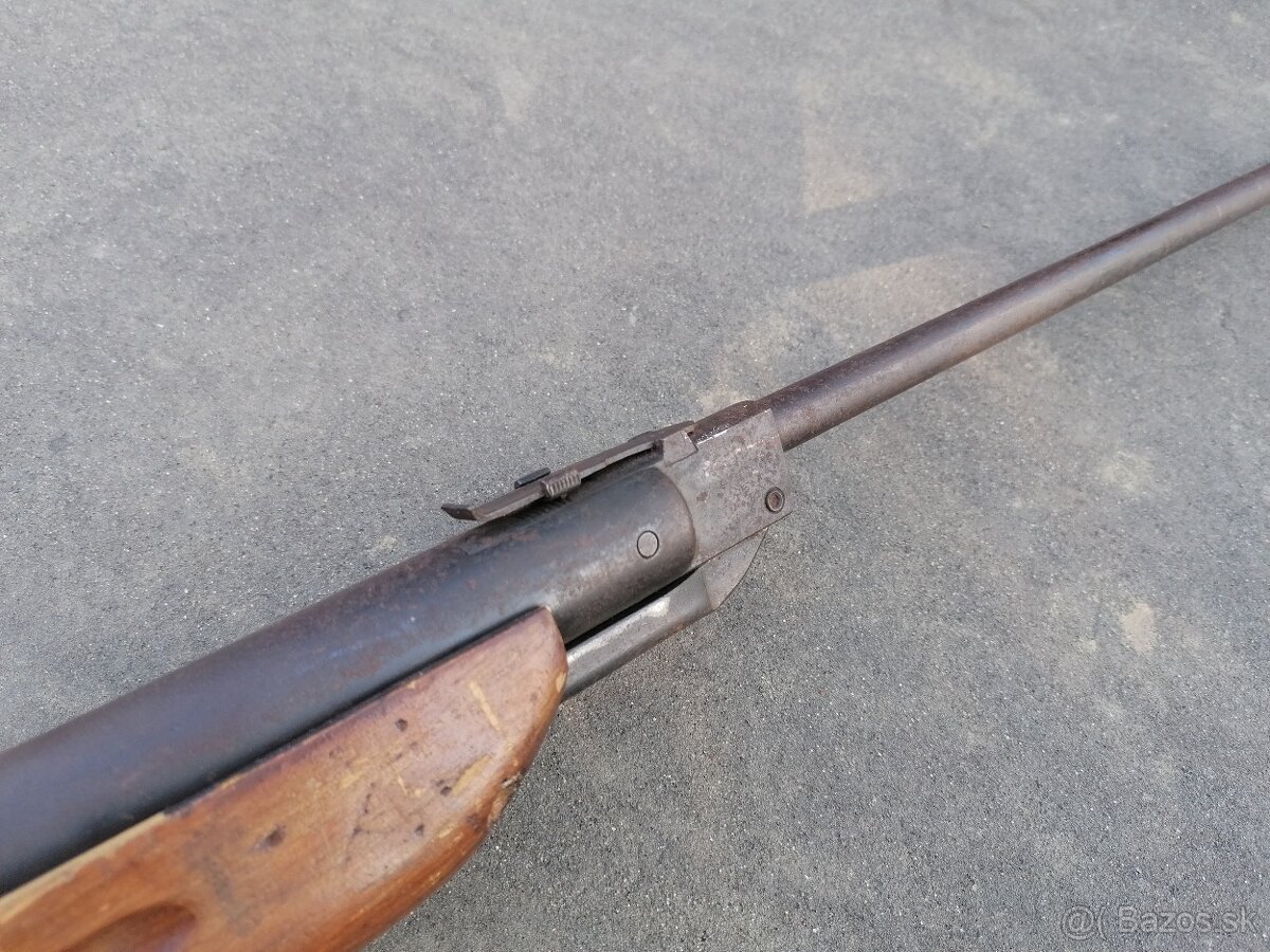 Predám vzduchovka Slavia 620 - 4