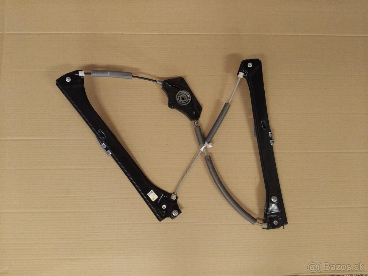 sťahovačka okna dverí Superb 3 - 4