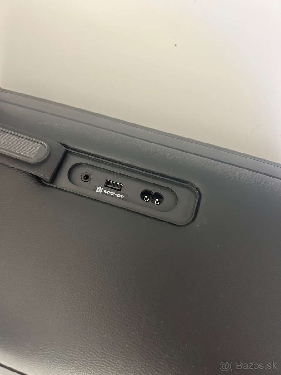 JBL Party Box On the Go - 4