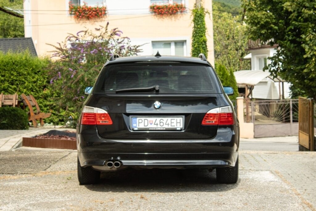 BMW 530d Touring - 4