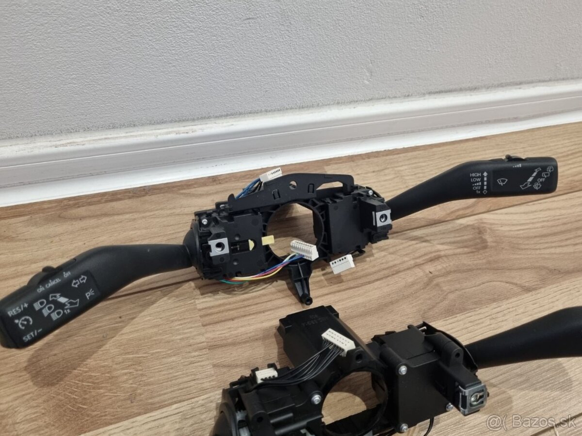 TEMPOMAT OVLÁDANIE PAČKY POD VOLANTOM - 4