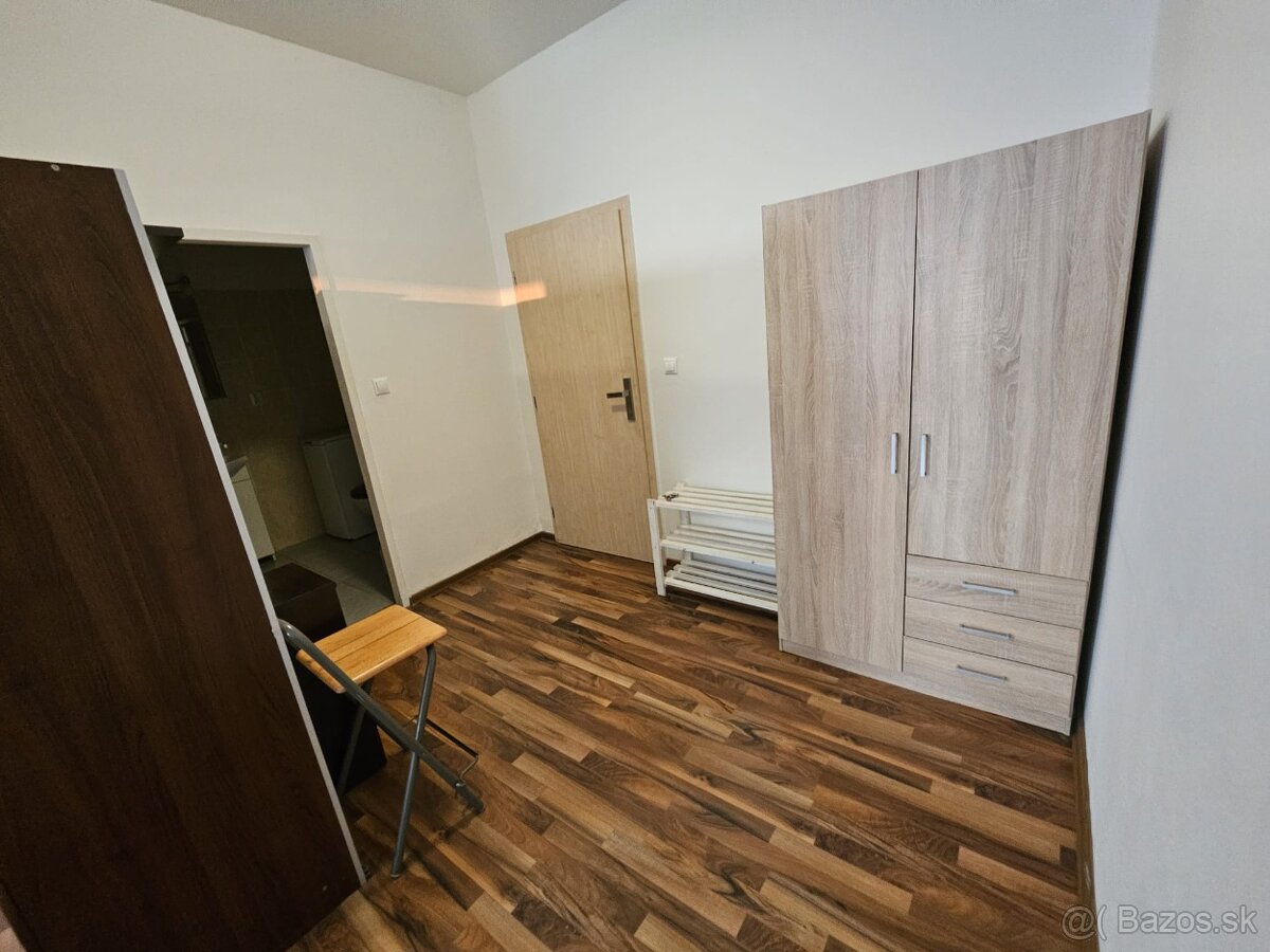 Prenajom 1-izboveho bytu - 4