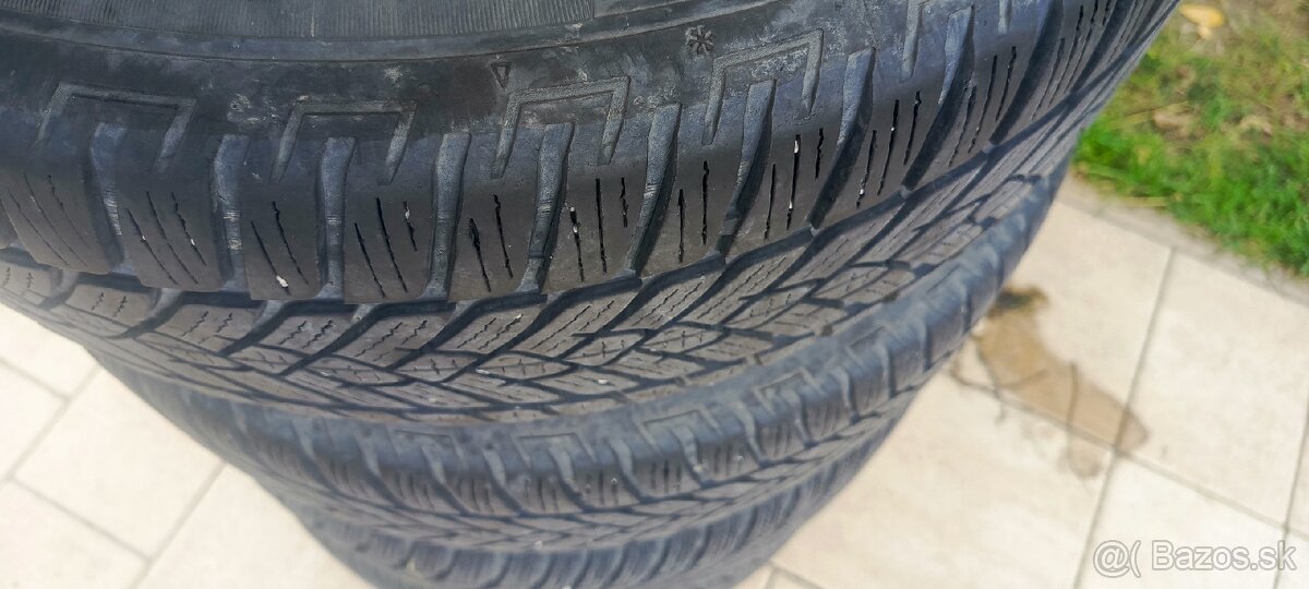 Plechové disky originál VW 215/60R16 - 4
