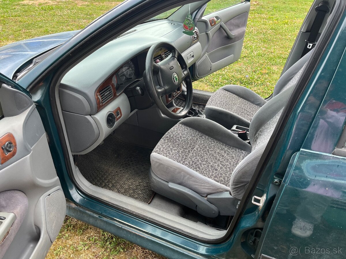 Škoda Octavia - 4