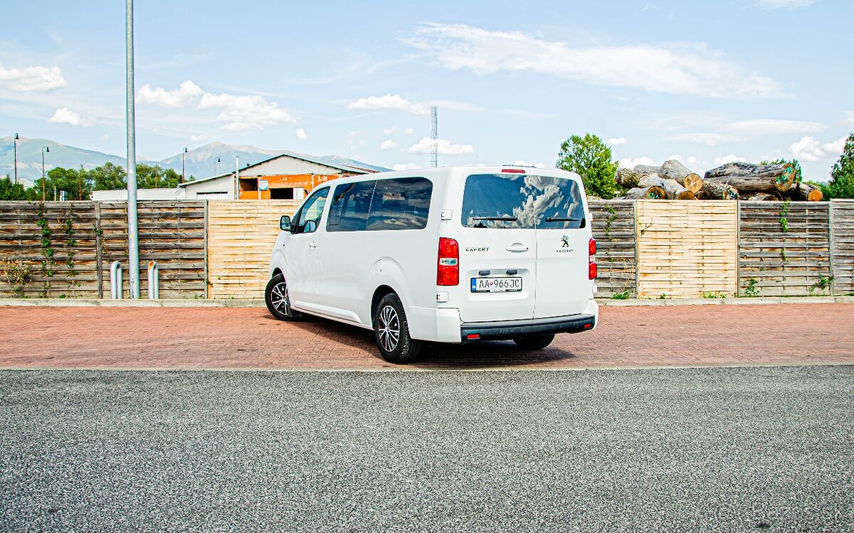Peugeot Traveller 2.0 BlueHDi Long 8miestne 110kW M6 - 4