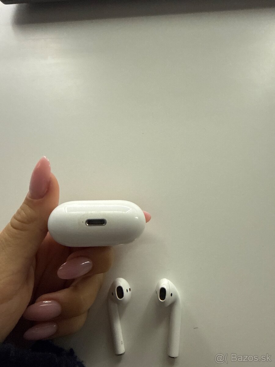 airpods 2. generácia - 4