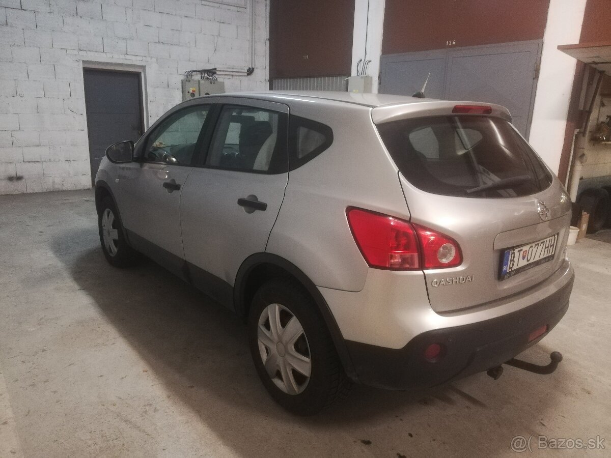 Nissan Qashqai 1,5 dCi - 4