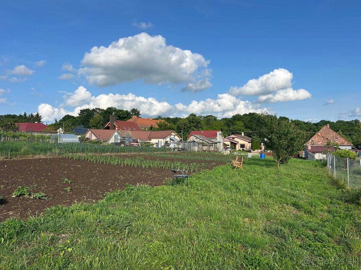 Pozemok v obci Rumanová - 4