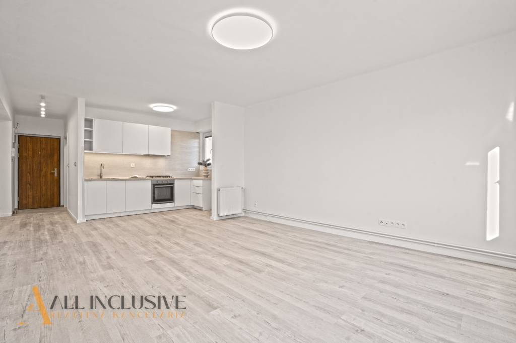 ALL INCLUSIVE I ČERSTVO ZREKONŠTRUOVANÝ 2 IZBOVÝ BYT SLÁDKOV - 4