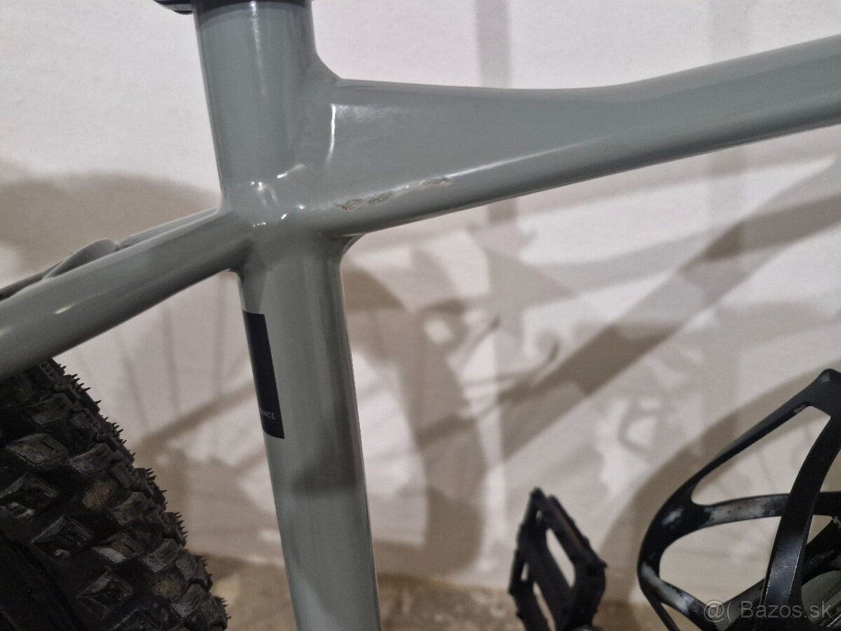 Cube attention 2023 velkost L - 4