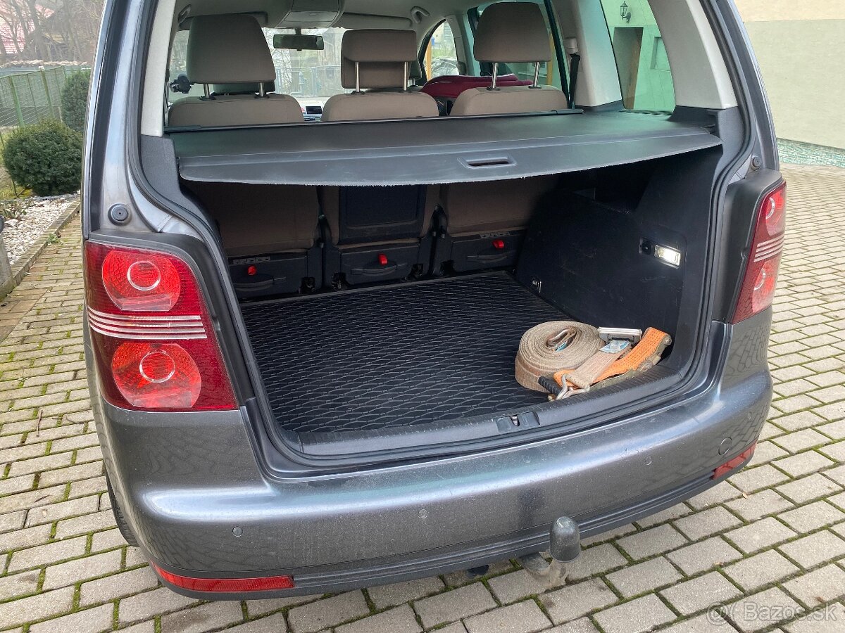 Touran 2.0 tdi 103 kw - 4