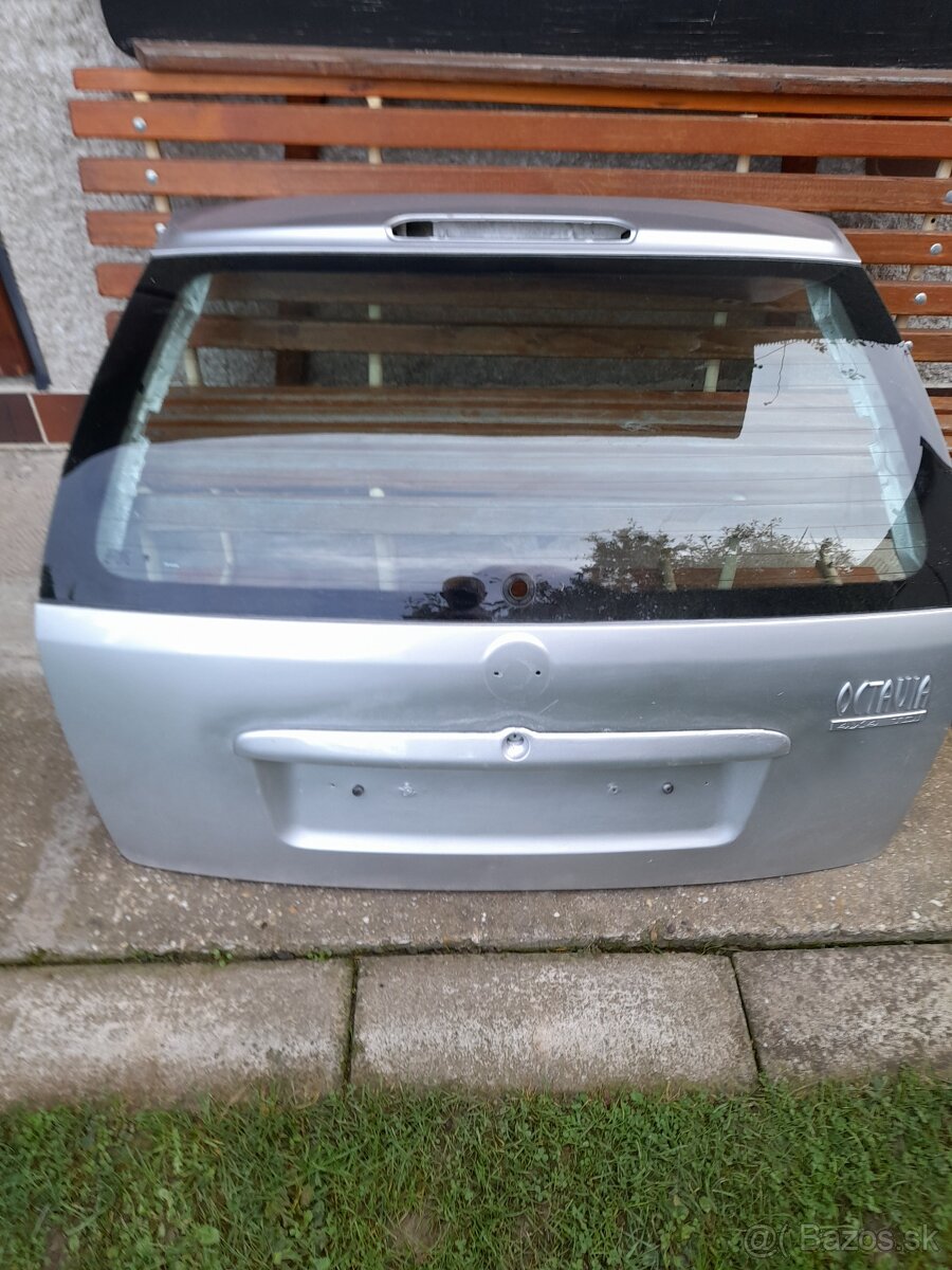 Kufrové dvere octavia combi 1 - 4
