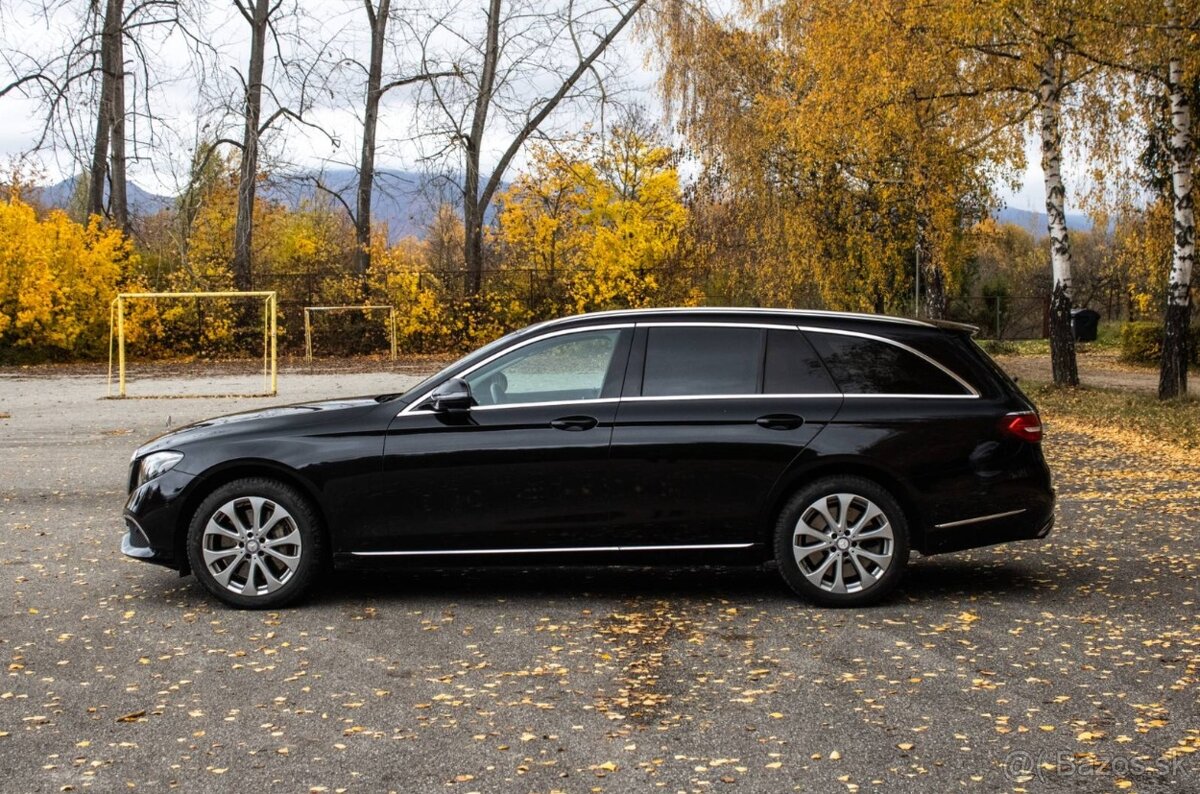 Mercedes E 400 4MATIC A/T - 4