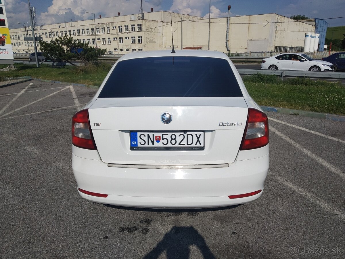 Škoda Octavia 1,8 TSI FACELIFT - 4